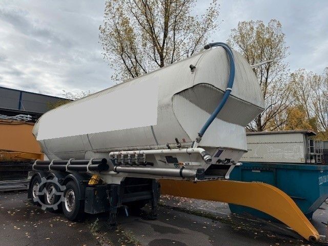 Силосный полуприцеп  ANDOR 3-Achs Silo 3 Kammer+ALU+38.000l+SAF