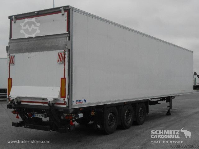 Фургон-полуприцеп Schmitz Cargobull Semitrailer Dryfreight Standard Bakløfter