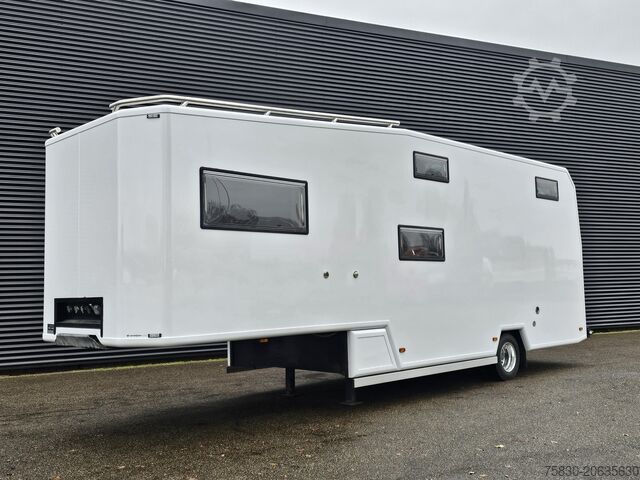 Чемодан Van Den Oever Trailers CAMPER TRAILER / MOBIL HOME