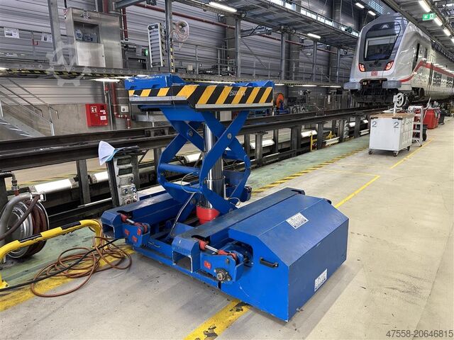 Подъемная платформа Büter Hebetechnik RSW 250-12