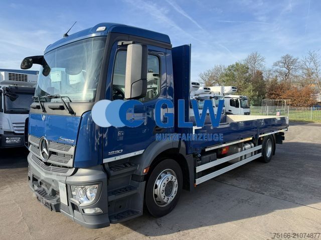 Бортовой грузовик MERCEDES-BENZ ACTROS 1830 L Pritsche 6,4 m*Mitnahmestapler*ADR