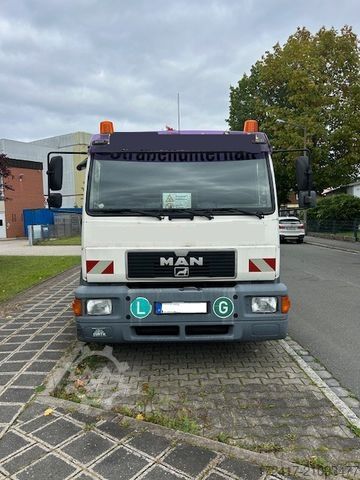 Бортовой грузовик MAN 14.224  Handschaltung 6 Zylinder