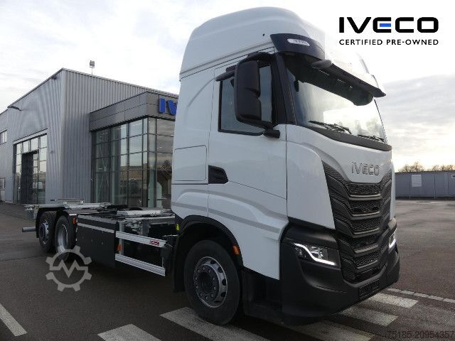 Автомобиль с заменяемым кузовом IVECO AS260S50Y/FS CM CNG