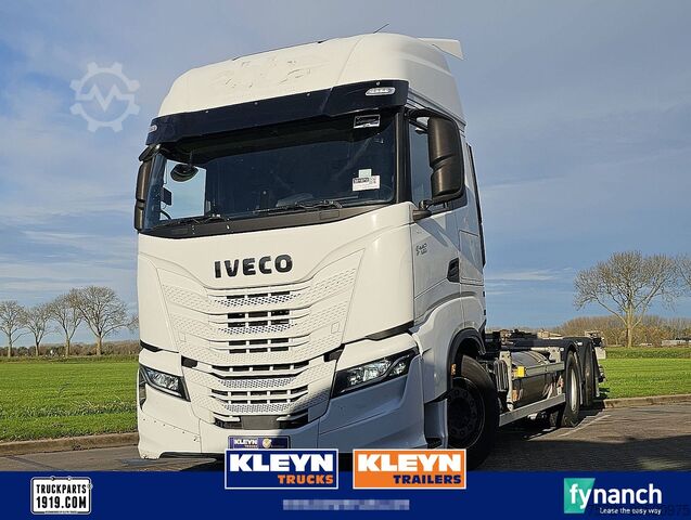 Система BDF IVECO S-WAY AS260S46 6x2*4 LNG GAS