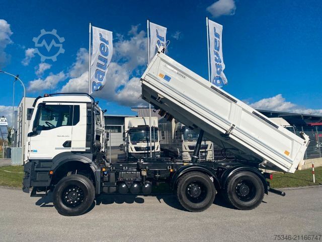 Самосвал MAN TGS/26.520/6x4 BL/Bordmatik/Retarder/90to/25 tkm