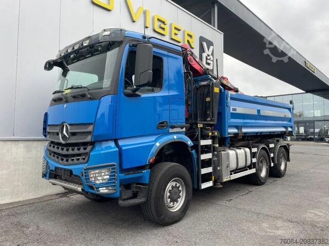 Самосвал с краном Mercedes-Benz Arocs 3342 *6x6*meegestuurd as*2zijdige kipper*...