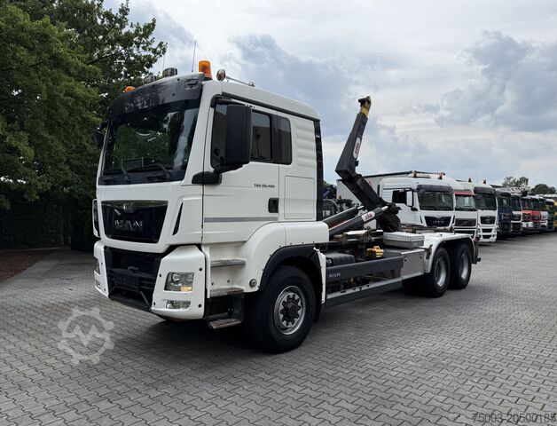 Самосвал MAN TGS 26.480 6X6H Haken