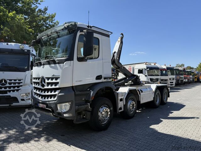 Самосвал Mercedes-Benz Arocs 3245 K 8X4 Haken