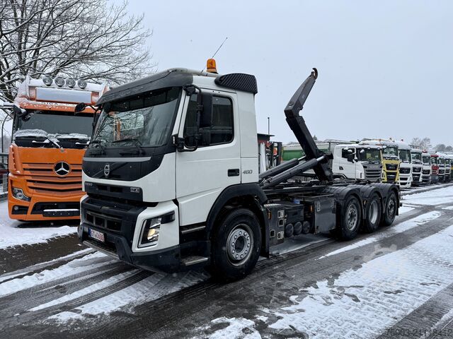 Самосвал Volvo FMX 460 8X2 Haken