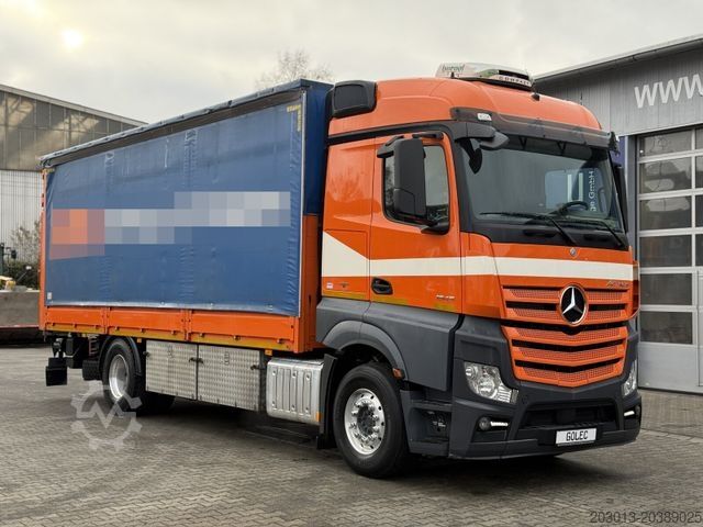 Бортовой грузовик с тентом MERCEDES-BENZ Actros 4x2 Pritsche Plane Laderampe + Anhänger
