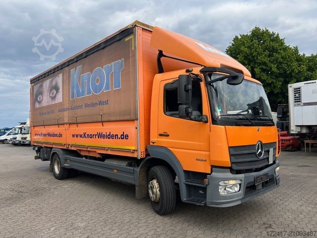 Бортовой грузовик с тентом MERCEDES-BENZ ATEGO 1524 KLIMA LUFTFEDRUNG BORDWÄNDE LKW 1530