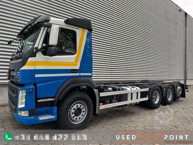 Шасси с кабиной Volvo FM 410 / 8X4 / I-Shift / ADR / Tridem / TUV: 6-...