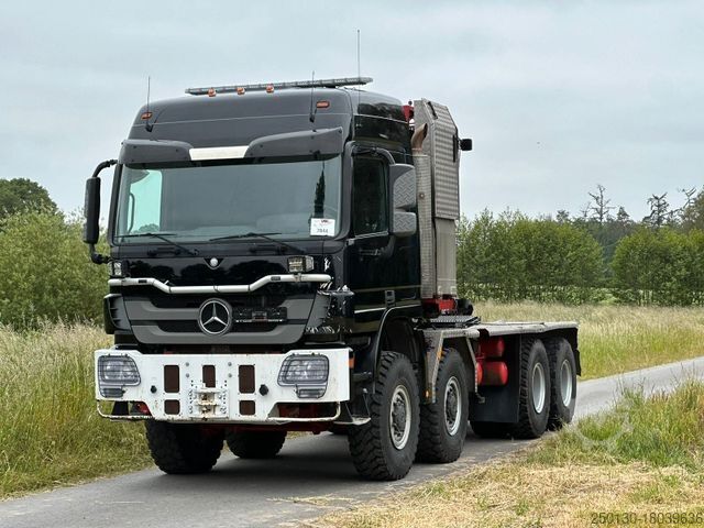 Шасси грузовика MERCEDES-BENZ MP3 4860 8x8 TITAN V8 Retarder
