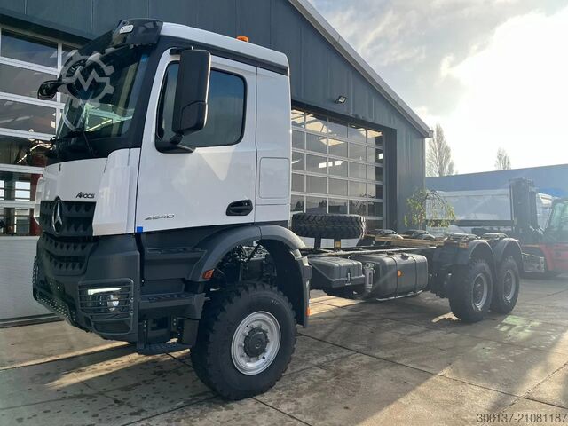 Шасси с кабиной Mercedes-Benz Arocs 3340 A 6x6 Chassis cabin