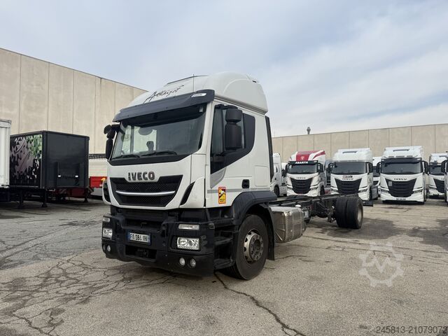 шасси грузовика Iveco STRALIS 310