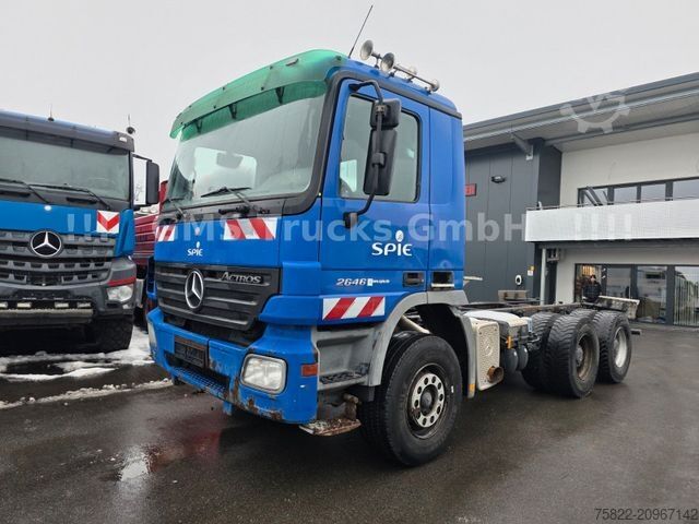 Шасси грузовика MERCEDES-BENZ Actros 2646 / 6X4 / German / WB 3300