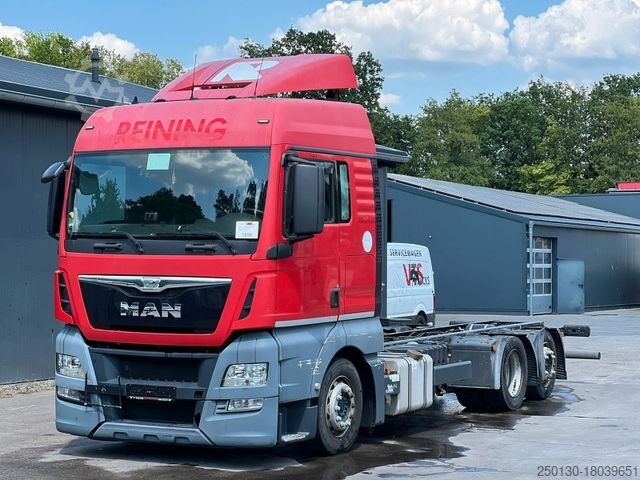 Шасси грузовика MAN TGX 24.400 6x2 Euro 6 Fahrgestell