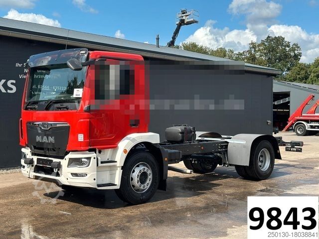 Шасси грузовика MAN TGM 18.320 4x2 BL Fahrgestell *NEU*