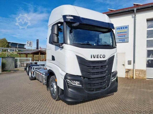 Шасси с кабиной Iveco S-Way AS260S46 6x2 BDF-Wechsler Intarder 2x vorh