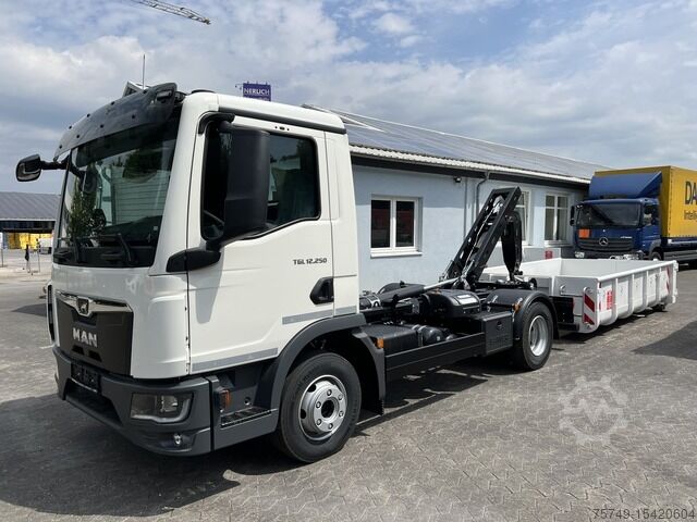 Крюковой мусоровоз man TGL 12.250 BL NEU City Abrollkipper PowerMatic