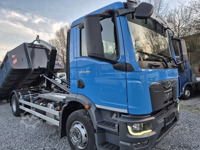 Крюковой мусоровоз man TGM 15.290 BL Tipmatic Abrollkipper Mod.2021