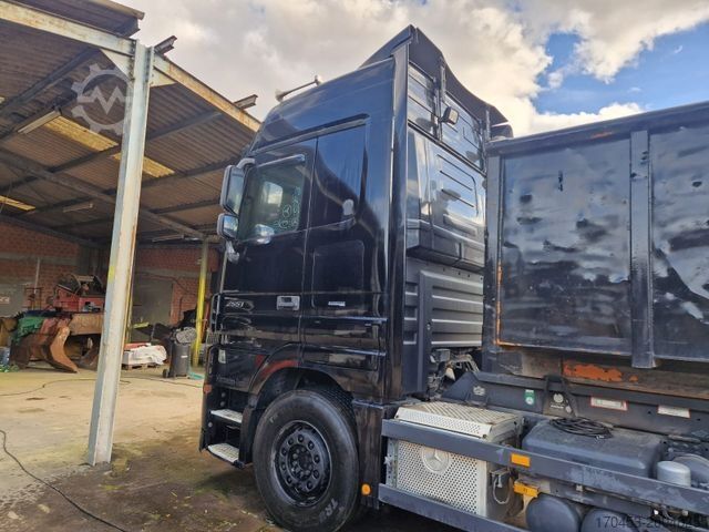 Крюковой мусоровоз MERCEDES-BENZ Actros 2/3 8-Zyl. 3-Achser mit ATM,Getr.überholt