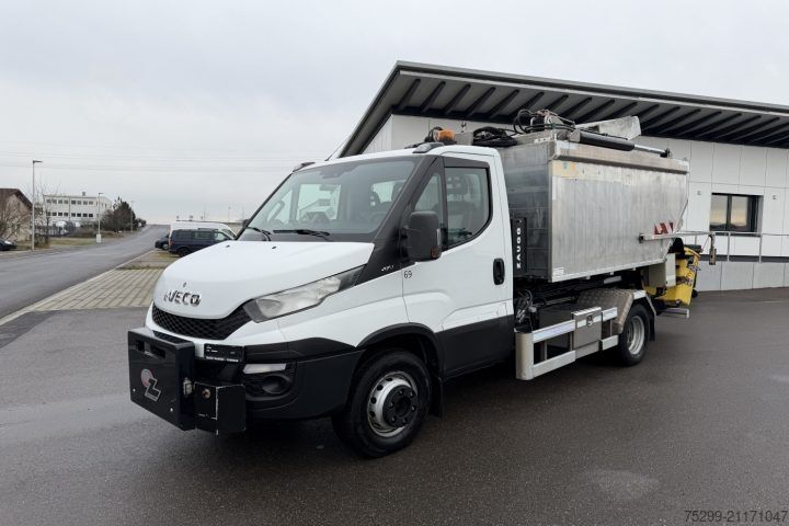 Крюковой мусоровоз Iveco 70C17 Daily Hiab / Swiss-Vehicle