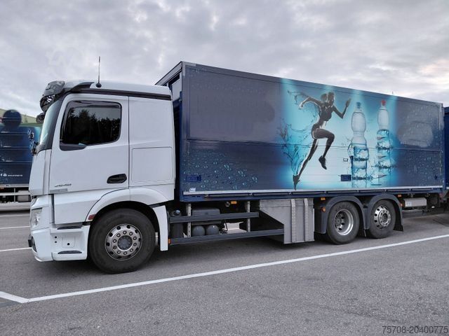 Грузовик для перевозки напитков MERCEDES-BENZ 2548 Actros*7,7 m Schwenkwand*LBW*Lift/Lenk*Ret.