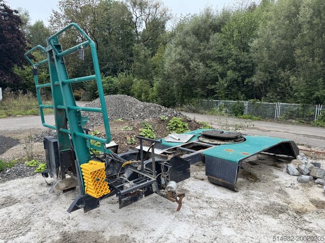 Надстройка для перевозки леса на грузовике F. Müller Langholzaufbau 