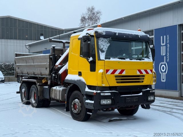 Трехсторонний самосвал IVECO Stralis AT260T44 6x4 Kipper Kran Pakfinger 16052