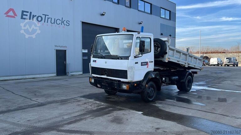 Трехсторонний опрокидыватель Mercedes-Benz 814 (3 WAY TIPPER / MANUAL PUMP / POMPE MANUELL...