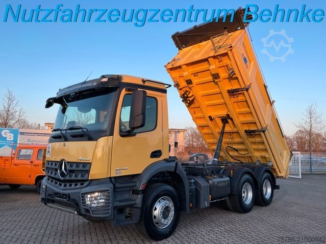 Трехсторонний самосвал MERCEDES-BENZ Arocs 2640/ Bordmatik/ 1m Klappen/ AC/ org. KM