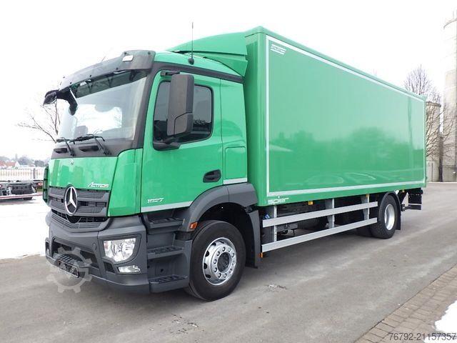 Фургон (грузовой автомобиль) MERCEDES-BENZ 1827 L Actros Koffer 7,3m/LBW/Seitentür/AHK/Klim