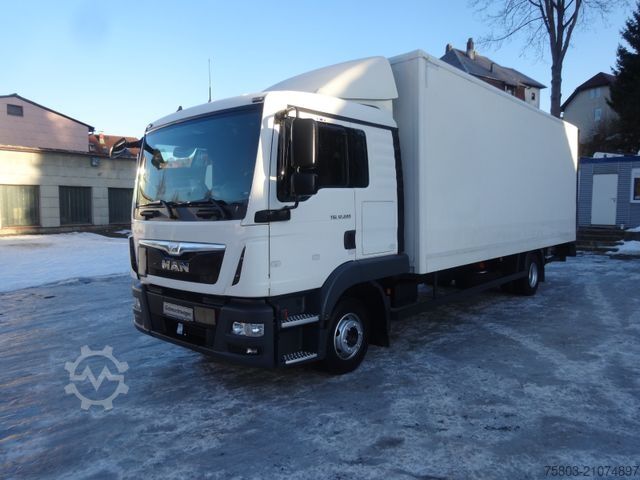 Фургон (грузовой автомобиль) MAN 12.220 TGL Großes Haus Koffer 7,10m 1. Hand