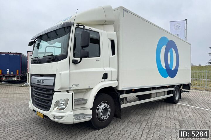 Чемодан DAF CF 290 Day Cab, Euro 6, / Tallift