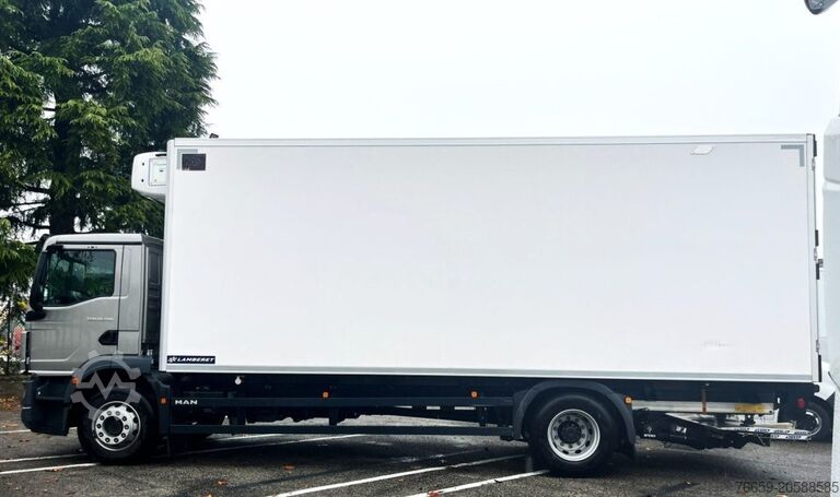 Рефрижераторный грузовик MAN TGM 18.290 Isotermico + sponda