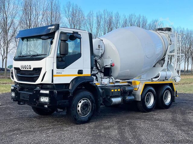 Блендер Iveco Trakker 380T38 Concrete Mixer (4 units)