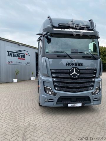 Скотовоз MERCEDES-BENZ Actros 2651 STX Dop-Pop-Out, Pop-Up. Exklusive