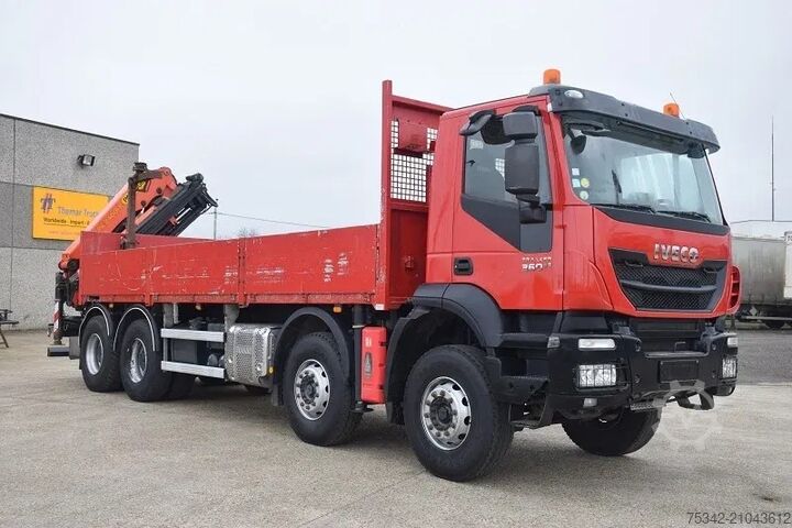Автокран Iveco Trakker 360