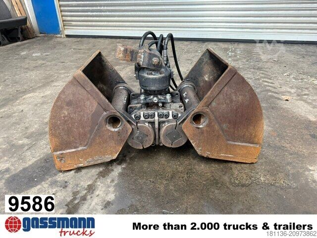 Кран-манипулятор на шасси грузовика Kinshofer HPX-45