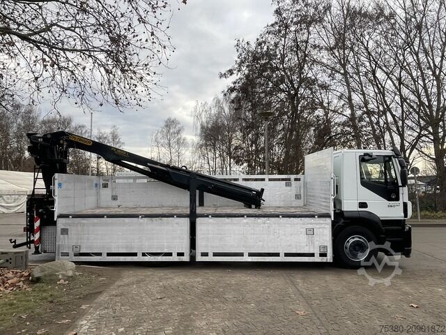 Кран-манипулятор на шасси грузовика iveco Stralis AD 260S36Y Palfinger PK 18001 L AC*