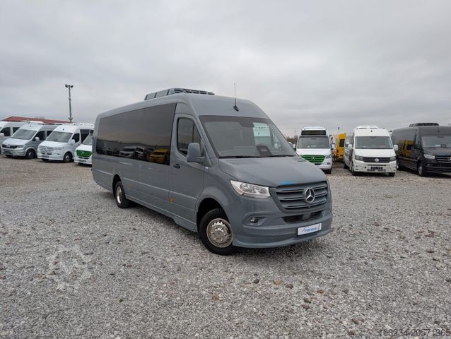 Автобус MERCEDES-BENZ Sprinter 519