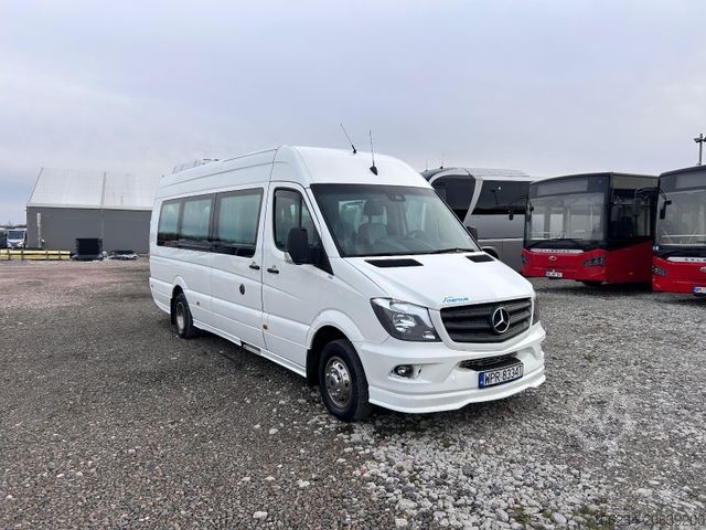 Автобус MERCEDES-BENZ Sprinter 519