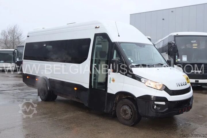 минибус Iveco Daily / A60C17 / 7.5m / broken rearaxle