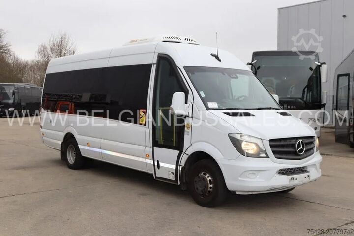 минибус Mercedes-Benz Sprinter / 516 CDI / 7.4m / Lift / Airco