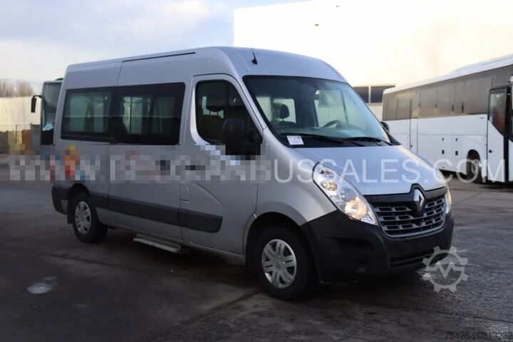 минибус Renault Master / 5.6m / Lift / Manual