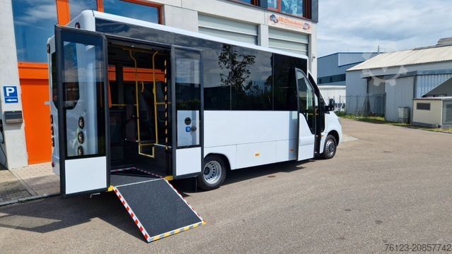 Городской автобус MERCEDES-BENZ Heckniederflur Sprinter 517 / 4 er Bestuhlung