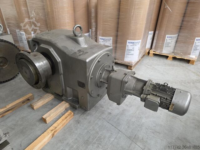 электродвигатель, коробка передач NORD 9092.1/52 180TC2-112MH/4 SK9092.1/52-11