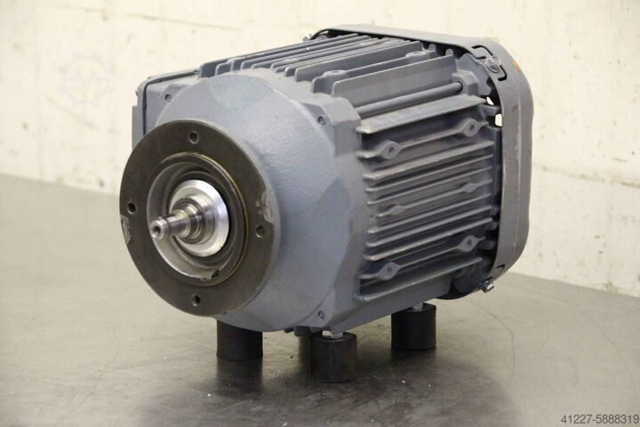 Электродвигатель 1,1 кВт 1500 об/мин SEW-EURODRIVE 220/380 V 1500 U/min