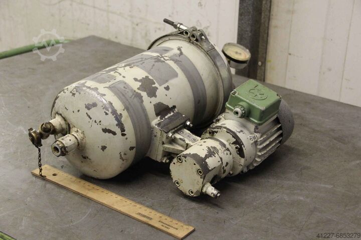 гидравлический насосный агрегат unbekannt mit Hydrauliktank